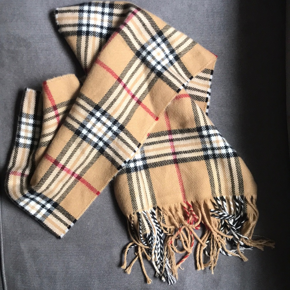Fall fringe plaid scarf
